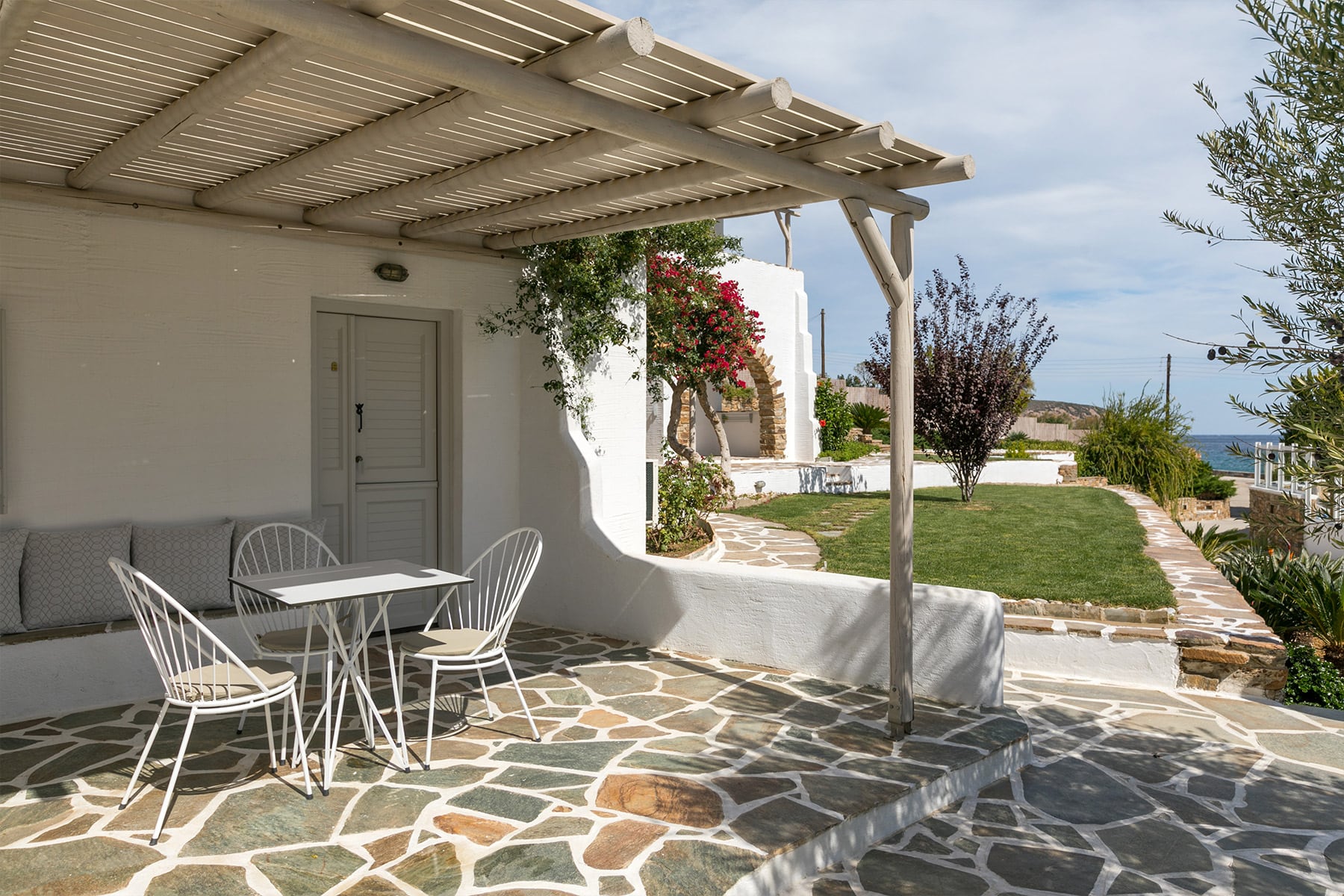 Apartment with Side Sea & Pool View | Ostria Inn Naxos Hotel, Moutsouna ...